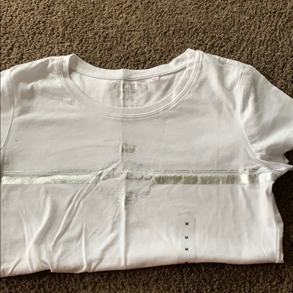 White t shirt
